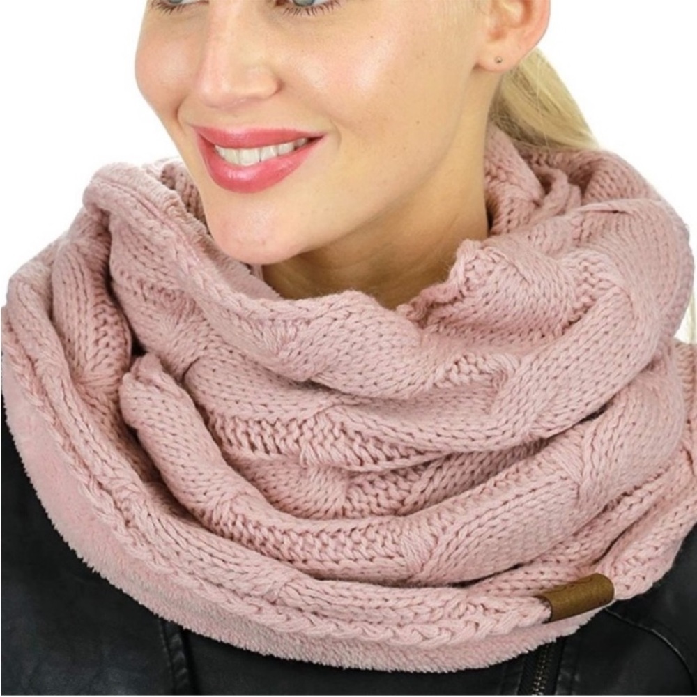 NWT C.C. Pink Knit Circle Scarf